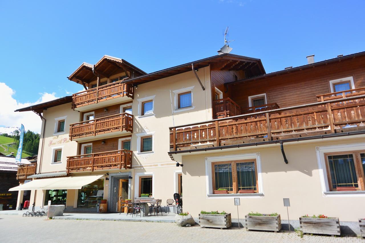 Hotel Garni Al Plan Livigno Exterior photo